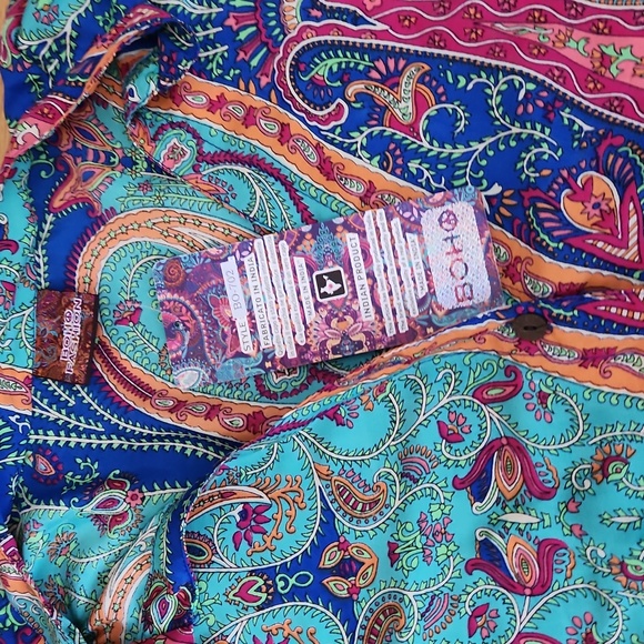 Silk button up tunic - Picture 2 of 3